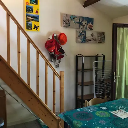 Dom wakacyjny Pavillon Avec Piscine Commune Et Jardin A 800m De La - Fr-1-336-72